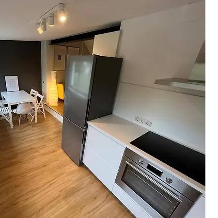 Beautiful With Balcony - Good Connection To Cologne Centre * ברגיש גלאדבך